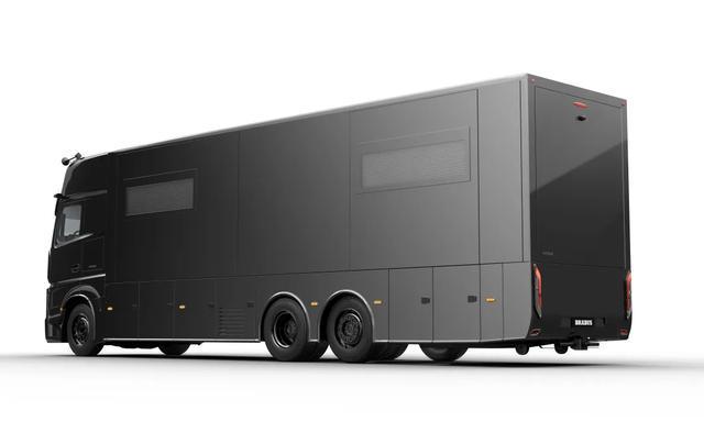 打造的超豪华房车价值接近一千万凯发K8登录BRABUS巴博斯